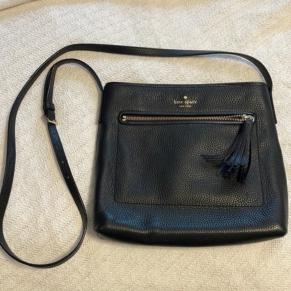 Handbags - Kate Spade Black crossbody bag